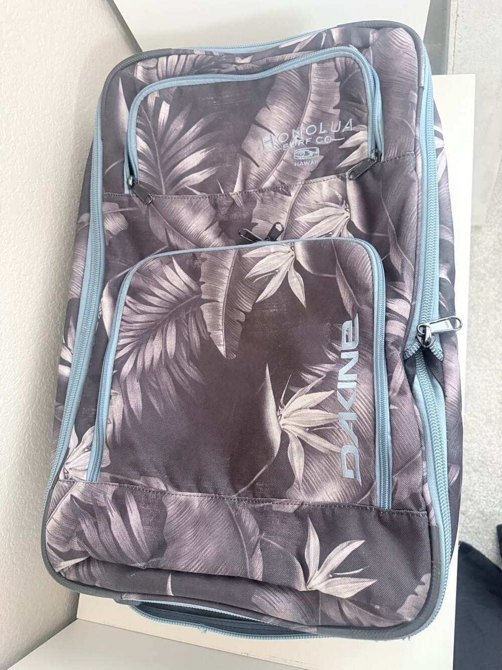 Dakine x Honolulu Surf Co. Split Roller Wheeled Luggage Tropical Palm Print